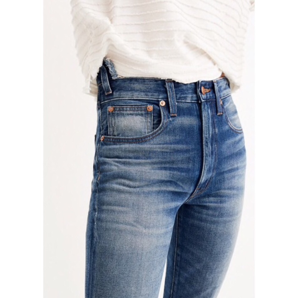 SOLD NWT High Waist Vintage Fit - Picture 3 of 8